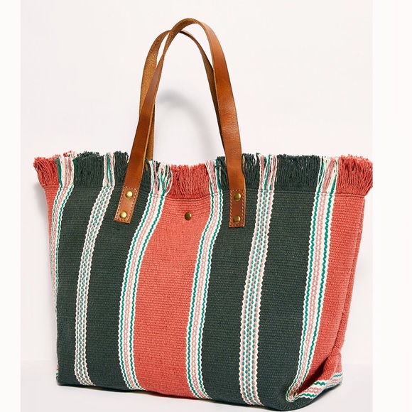 FREE PEOPLE ‘1 LEFT’ ARTISAN WOVEN BAG NWT🎈🥳HP🎉 - Picture 7 of 7
